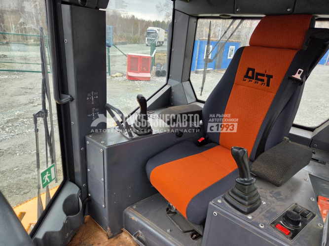 Купить Бульдозер ДСТ Урал D10 (D10.0101)  б/у (2020 г., 392 м/ч)(2527) в компании Русбизнесавто - изображение 8