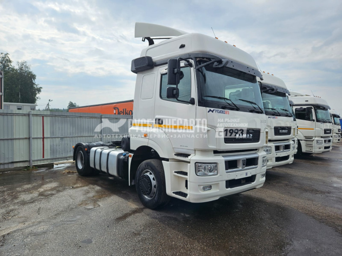 Купить КАМАЗ 5490-S5 АКПП седельный тягач б/у (2020 г., 238 868 км.) в компании Русбизнесавто - изображение 0