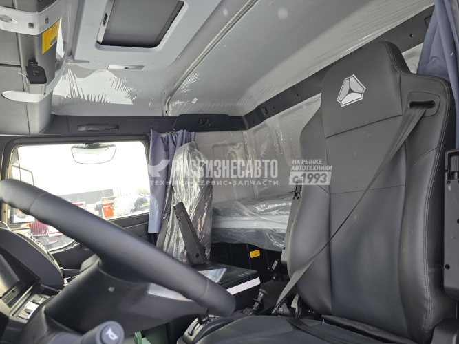 Купить Фургон изотермический 28185-32 на шасси SITRAK C7H 6х2 (ZZ1316V553HE1) / 9600 мм / ГПБ 1,5т в компании Русбизнесавто - изображение 1