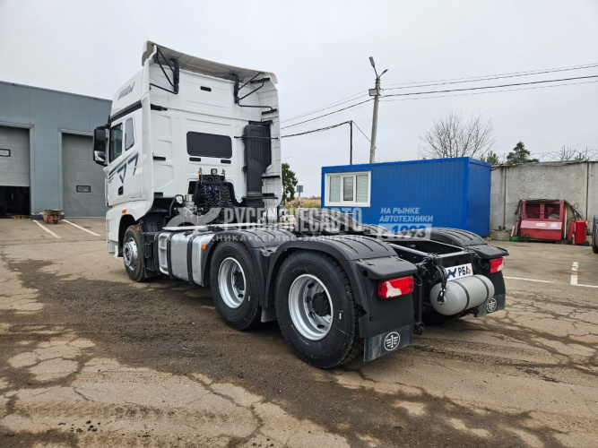 Купить Седельный тягач FAW J7 6x4, б/у (2023 г., 54 746 км.)(5564)новая резина зад. ось в компании Русбизнесавто - изображение 5