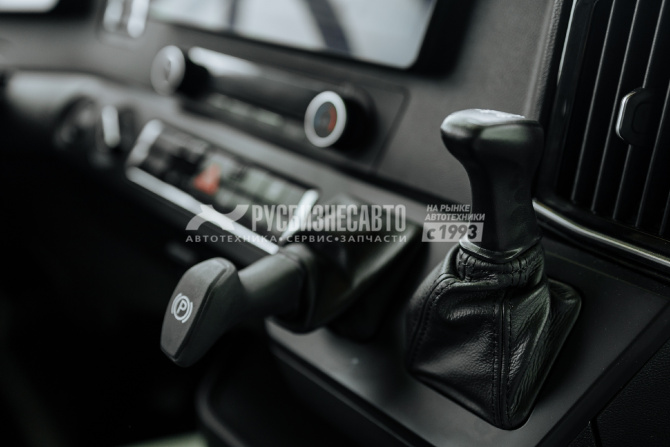 Купить Тягач SITRAK C7H LUX 4x2 ( ZZ4186V391HE ) / без АДР и КОМ в компании Русбизнесавто - изображение 7