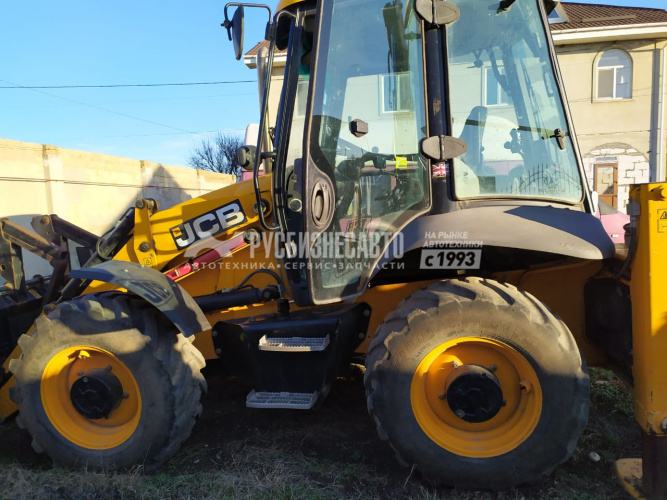 Купить Экскаватор-погрузчик JCB, 3CXS14M2NM б/у (2016 г., 3573 м.ч.) + бур в компании Русбизнесавто - изображение 2
