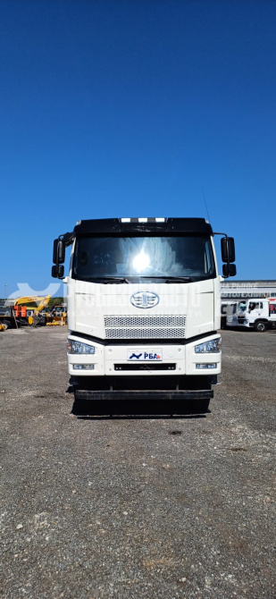 Купить Самосвал FAW J6 (6x4) б/у (2023 г.в. 22 514 км.)(9809)(новая резина) в компании Русбизнесавто - изображение 1