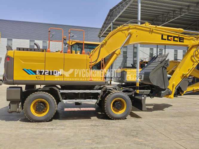 Купить Экскаватор колесный LGCE E7210H (Квик-каплер гидр, Двухпоточная гидролиния (X3)) в компании Русбизнесавто - изображение 2