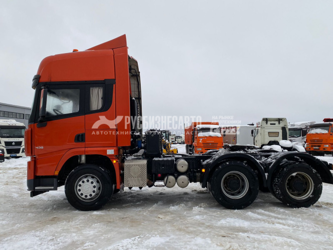 Купить Cедельный тягач  SHACMAN SX42584V324 6х4 б/у (2022г., 113 348 км)(5636) в компании Русбизнесавто - изображение 4