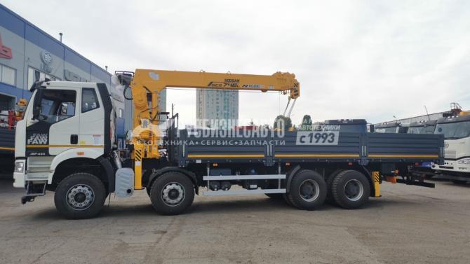 Купить КМУ FAW 3310 (8*4, 420л.с., Евро-5) + SOOSAN SCS746L верх.упр. + борт сталь 8,0м. в компании Русбизнесавто - изображение 1