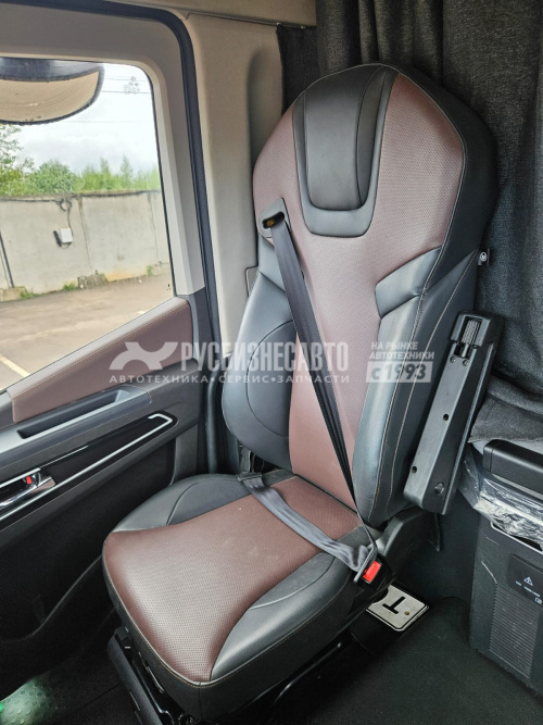 Купить HONGYAN CQ4186HV52 (АКПП, ретардер) седельный тягач (2023г. 83 989км.).(2755) в компании Русбизнесавто - изображение 13