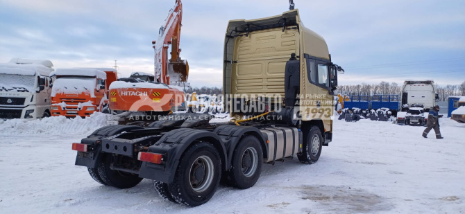 Купить Cедельный тягач SHACMAN SX42584V324 6х4 б/у (2022г., 113 500 км)(1956) в компании Русбизнесавто - изображение 5
