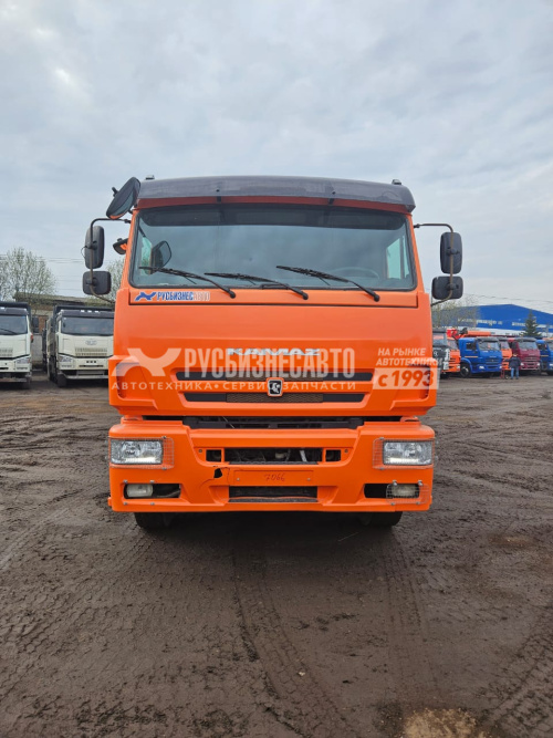Купить КАМАЗ 6520-53 самосвал б/у (2022 г., 22 397 км.)(7066) - Новая резина. в компании Русбизнесавто - изображение 1