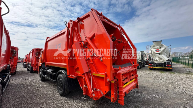 Купить КО-427-72 на шасси КАМАЗ 53605-3950-48 Мусоровоз с задней загрузкой, портал, 18,5 м3 в компании Русбизнесавто - изображение 10