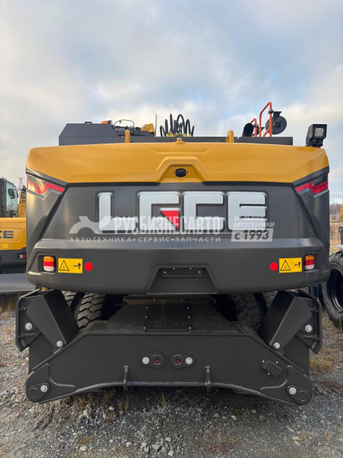 Купить Экскаватор колесный LGCE E7220H (Двухпоточная гидролиния (X3)) в компании Русбизнесавто - изображение 7