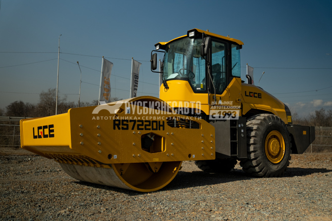 Купить Каток грунтовый LGCE RS7220H (полный привод) в компании Русбизнесавто - изображение 0