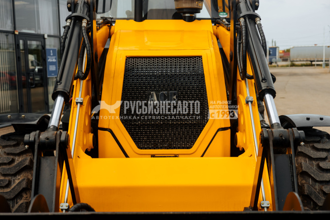 Купить Экскаватор-погрузчик ACE TLB100 Phantom c телескопической рукоятью (кондиционер, двигатель Perkins) в компании Русбизнесавто - изображение 11