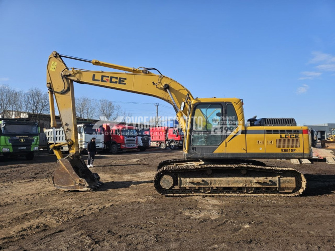 Купить Экскаватор гусеничный LGCE E6215FLC (2023г. 2 284 м/ч) (0043) в компании Русбизнесавто - изображение 6