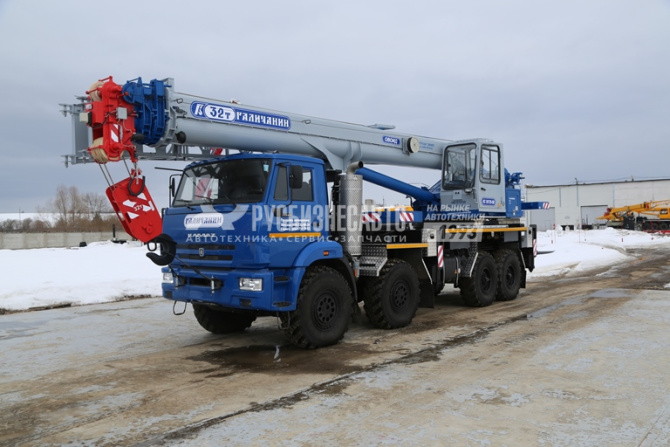 Купить КС 55729-5В автокран с гуськом и доп. противовесом 32т. (КАМАЗ-63501) в компании Русбизнесавто - изображение 1