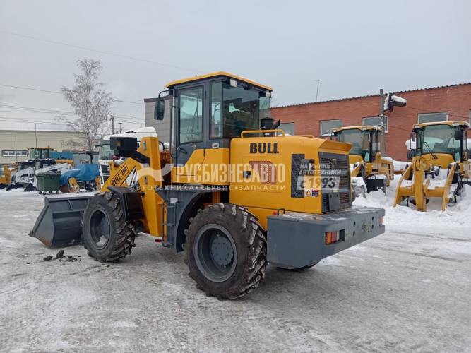 Купить Погрузчик фронтальный одноковшовый BULL SL300 б/у (2022 г., 135 м/ч) в компании Русбизнесавто - изображение 2