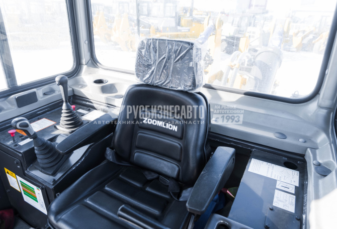 Купить Бульдозер гусеничный ZOOMLION ZD320-3 (кондиционер, гусеница 560мм, однозубый рыхлитель) в компании Русбизнесавто - изображение 9