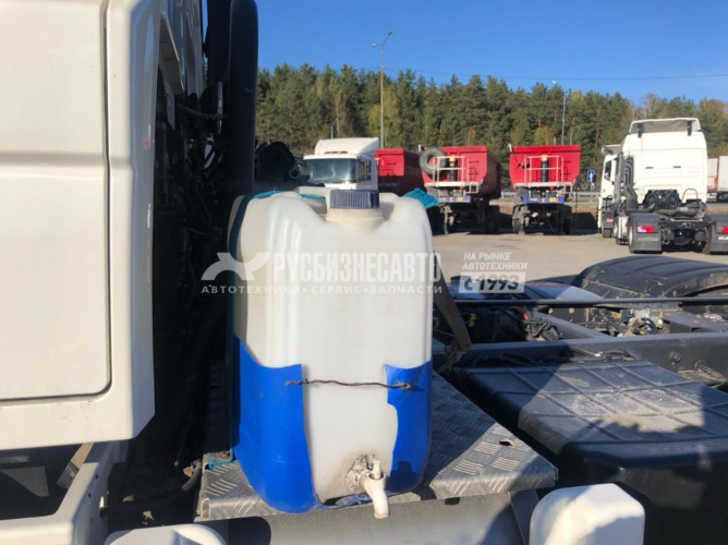 Купить КАМАЗ 65209-S5 cедельный тягач б/у (2019 г., 374 506 км.) в компании Русбизнесавто - изображение 8
