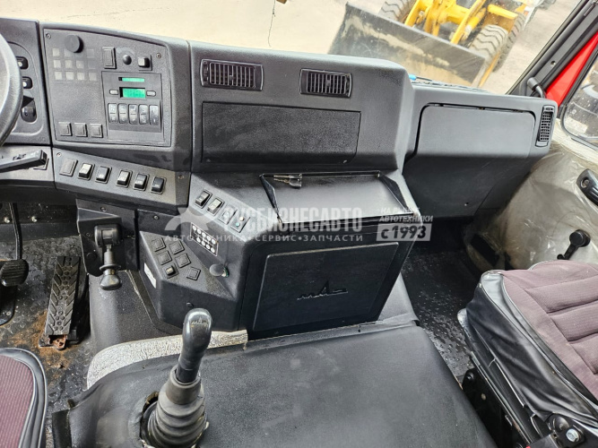 Купить Тягач 6х4 МАЗ 643028-520-012 Weichai, ССУ 1380, рессор б/у (2020 г.в. 144 309 км.) в компании Русбизнесавто - изображение 11