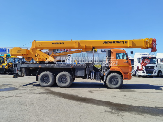 Купить Автокран Ивановец КС-45717К-3Р шасси КАМАЗ 43118 б/у (2023 г.в., 15 746 км., 950 м/ч)(0582) в компании Русбизнесавто - изображение 10