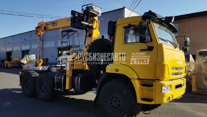 Купить КМУ Тягач КАМАЗ 43118-23027-50 (Евро-5, без спалки) + SOOSAN SCS746L Top (верх.упр.) в компании Русбизнесавто - изображение 1