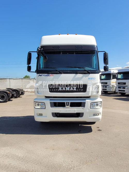 Купить КАМАЗ 5490-S5 МКПП седельный тягач б/у (2020 г., 271 042 км.) в компании Русбизнесавто - изображение 1