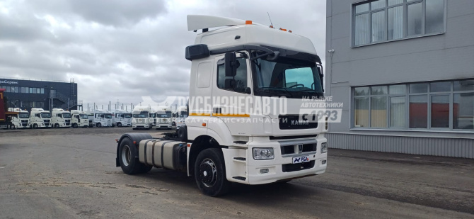 Купить КАМАЗ 5490-S5 (АКПП) седельный тягач (2020г. 357 174 км.)(2646) в компании Русбизнесавто - изображение 0