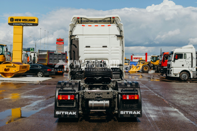 Купить Тягач SITRAK C7H MAX 4x2 ( ZZ4186V391HE ) / без АДР и КОМ в компании Русбизнесавто - изображение 2