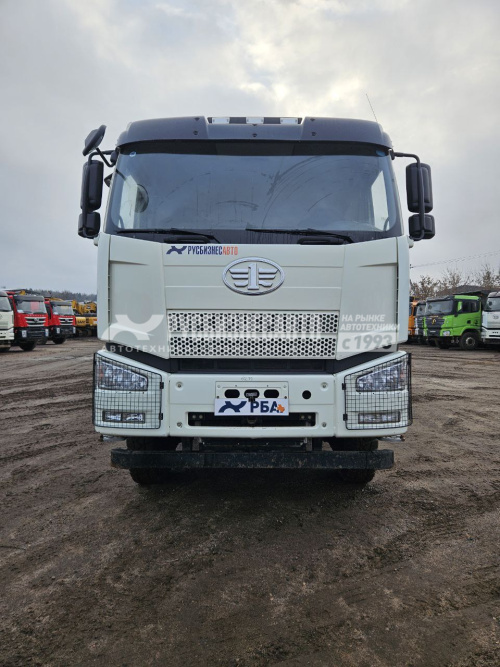 Купить Самосвал FAW J6 (6x6) б/у (2023 г., 40 049 км) (6239) в компании Русбизнесавто - изображение 1