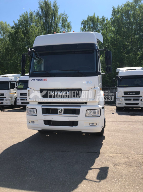 Купить КАМАЗ 5490-DC седельный тягач б/у (2019 г., 75 759 км.)  в компании Русбизнесавто - изображение 4