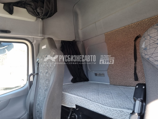 Купить КАМАЗ 5490-S5 МКПП седельный тягач б/у (2020 г., 234 900 км.) в компании Русбизнесавто - изображение 9