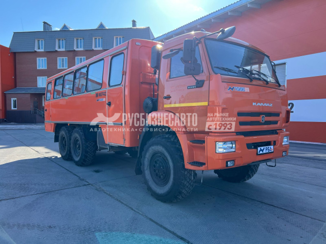 Купить Вахтовый автобус НЕФАЗ 4208-34 б/у (2022г.в. 40 136 км.)(1854) в компании Русбизнесавто - изображение 0