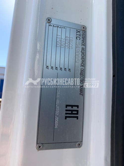 Купить КАМАЗ 5490-032-87, МКПП седельный тягач б/у (2020 г., 81 км.) на гарантии в компании Русбизнесавто - изображение 10