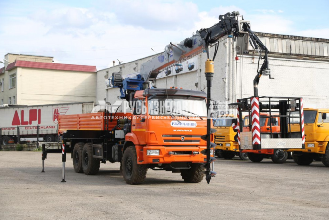 Купить КМУ КАМАЗ 43118-73094-50(Евро-5)+КМУ Галич КМУ-150+борт ст6,2м+серт.корз с ДУ+бур 450мм(без сп) КЦК в компании Русбизнесавто - изображение 1