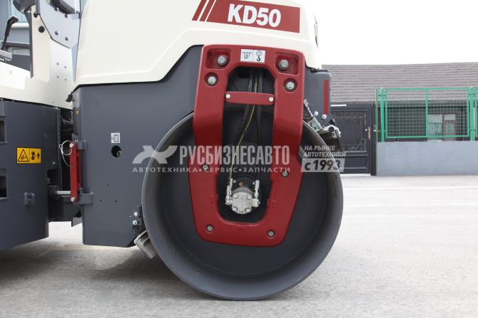 Купить Каток двухвальцовый BULL KD50 (Dynapac CC1400 VI) в компании Русбизнесавто - изображение 12