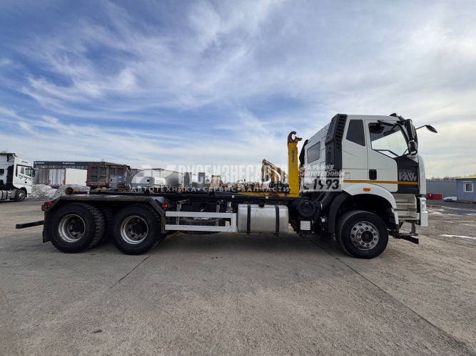 Купить Мультилифт FAW 3250 J6 (6*4) + Велмаш Т20 б/у (2023 г.в. 127 985 км.)(3110) Сбер комиссия. в компании Русбизнесавто - изображение 4