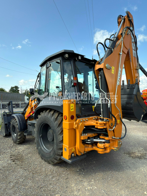 Купить Экскаватор-погрузчик CASE 570SV (с параллельной стрелой и вилами, Индия) в компании Русбизнесавто - изображение 3