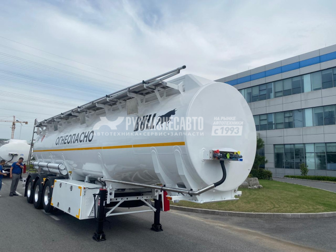 Купить ППЦ-30 BULL TCP31 (светлые НП, сталь Q355E, 30м3, 4 отс., ниж. налив, сист. рек., 3 оси SAF, WABCO) в компании Русбизнесавто - изображение 0