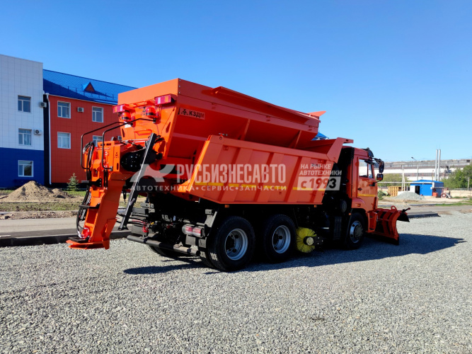 Купить МД-651 на самосвале КАМАЗ-65115 (ПС - 8,5+отвал-3+щетка) (КДМ) в компании Русбизнесавто - изображение 1