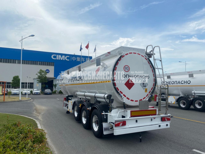 Купить ППЦ-30 BULL (светлые НП, 30м3, 4 отс., ниж. налив, сист. рек., 3 оси SAF, WABCO) в компании Русбизнесавто - изображение 0