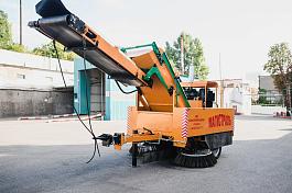 ПУМ-001 "Магистраль" подметально-уборочная машина