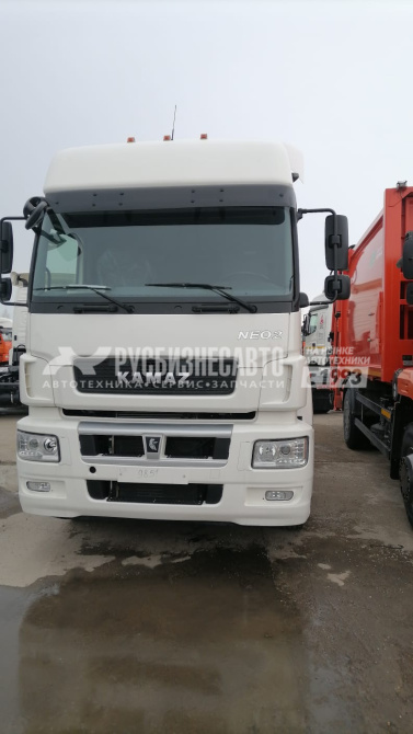 Купить КАМАЗ 5490-032-87, МКПП седельный тягач б/у (2020 г., 88 км.) на гарантии в компании Русбизнесавто - изображение 0