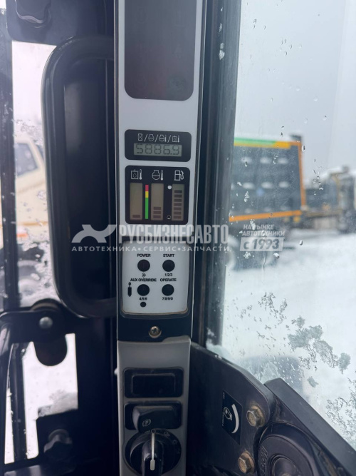 Купить Мини-погрузчик NEW HOLLAND L225 б/у (2019 г.в., 5 886 м.ч) (1363) в компании Русбизнесавто - изображение 8