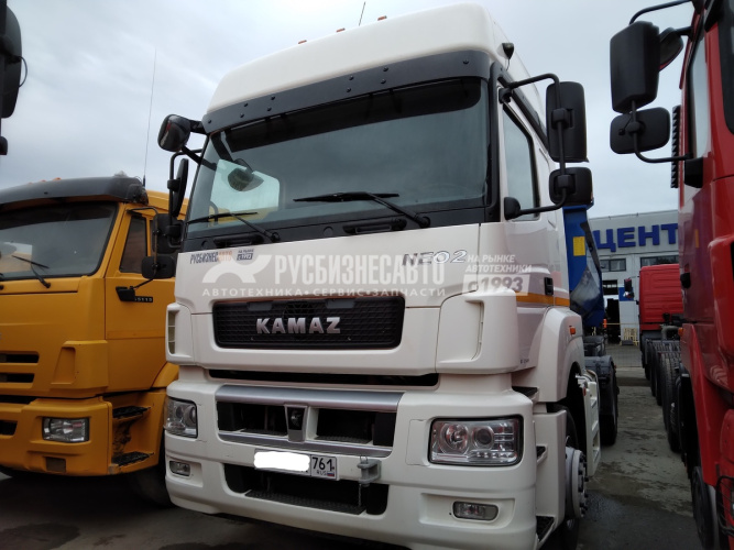 Купить КАМАЗ 5490-S5, седельный тягач  МКПП б/у (2020 г., 147 000км.) на гарантии в компании Русбизнесавто - изображение 0
