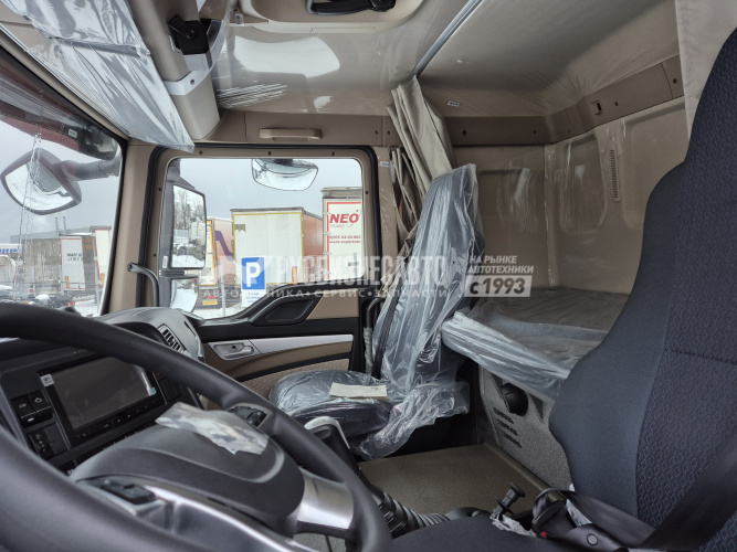 Купить Шторно-бортовой K2B0 шасси HOWO T5G 4х2 (ZZ1167M541GE1) TX-F / МКПП / 7500 мм /евроштора в компании Русбизнесавто - изображение 3