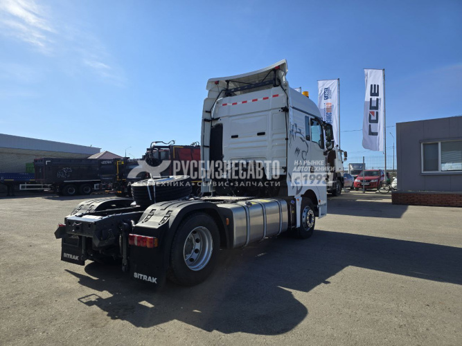 Купить Тягач SITRAK C7H 4x2 ( ZZ4186V391HE ) / с АДР и КОМ в компании Русбизнесавто - изображение 4
