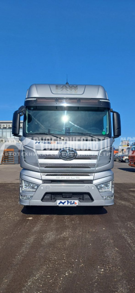 Купить Седельный тягач FAW J7 4x2, б/у (2023 г., 82 931 км.)(1431) новая резина задняя ось в компании Русбизнесавто - изображение 7