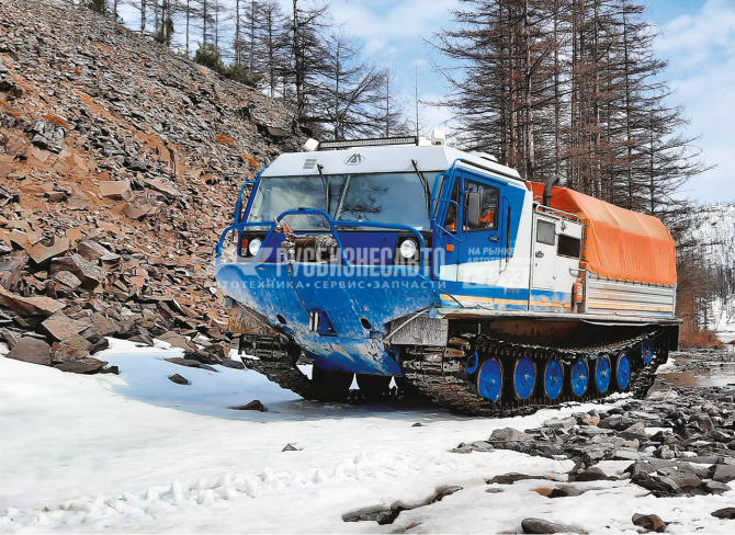 Купить ТМ-140 гусеничная транспортная машина (с пассажирским модулем, ТМ140-сб2-02) в компании Русбизнесавто - изображение 0