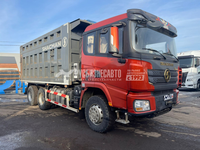 Купить Самосвал SHACMAN SX32586T384 6х4 б/у (2022г.в. 44 254 км) (6874) - новая резина зад. ось. в компании Русбизнесавто - изображение 1