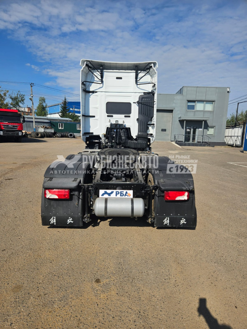 Купить Седельный тягач FAW J7 6x4, б/у (2023 г., 63 785 км.)(5731) в компании Русбизнесавто - изображение 4
